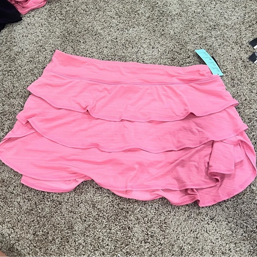 Ideology Flounce Tiered Skort in Morning Glory
